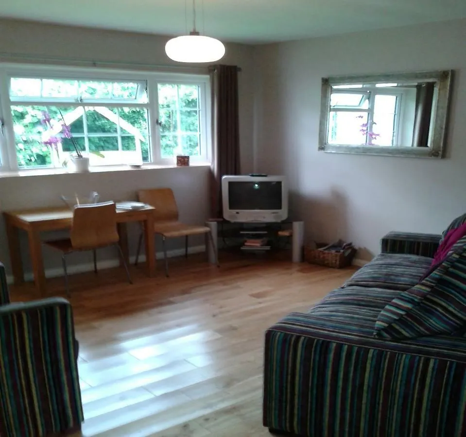 Railway Cottage Cardiff Birleşik Krallık